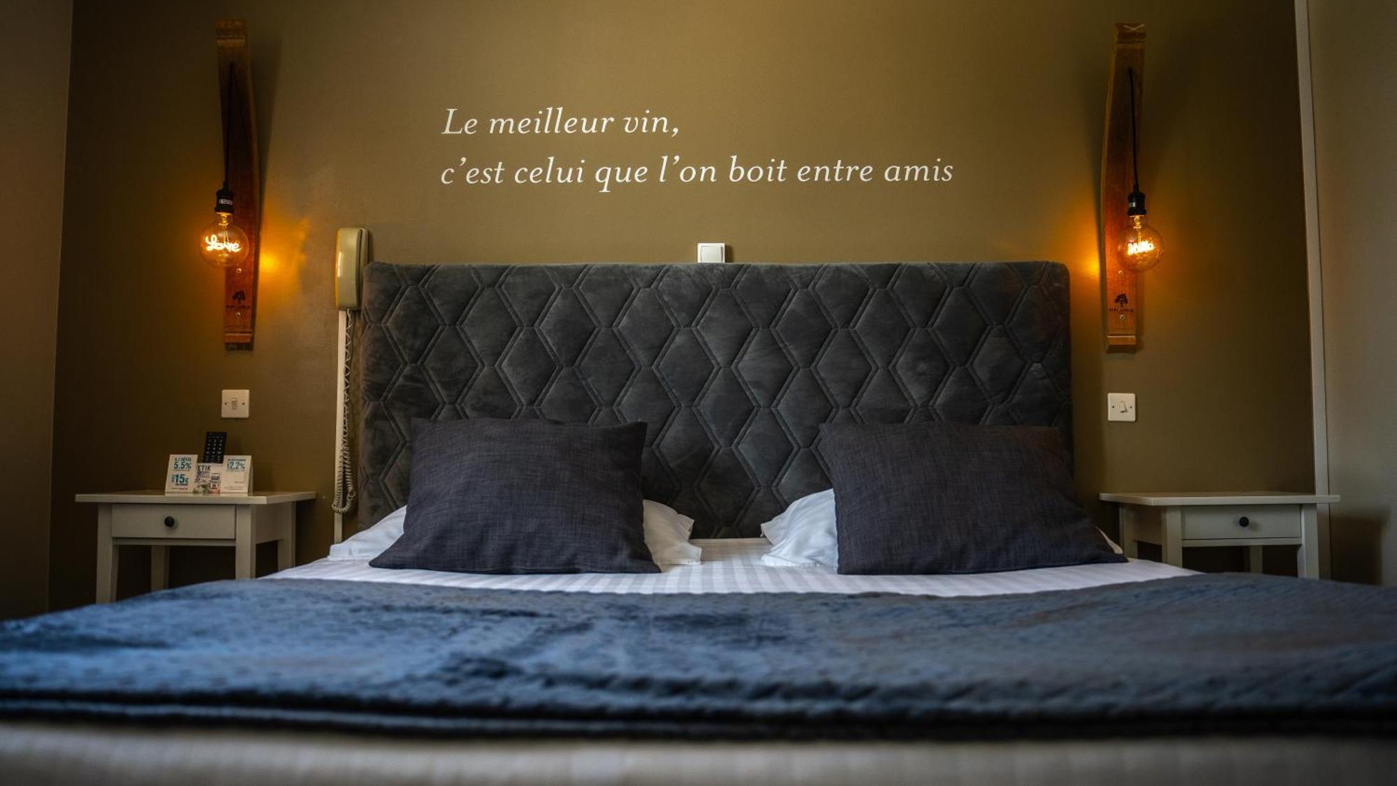 Hotel Parc Adelie - Logis Hotels 蒙塔尼莱丝比欧尼 外观 照片